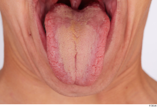 Jerome tongue 0001.jpg